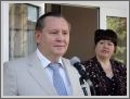 Глава облгосадминистрации Владимир Пристюк на празднике Последнего звонка